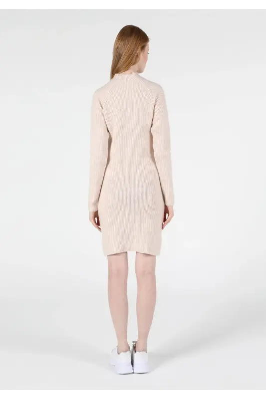 Женское платье бежевого цвета Slim Fit Cl1051553 - 2