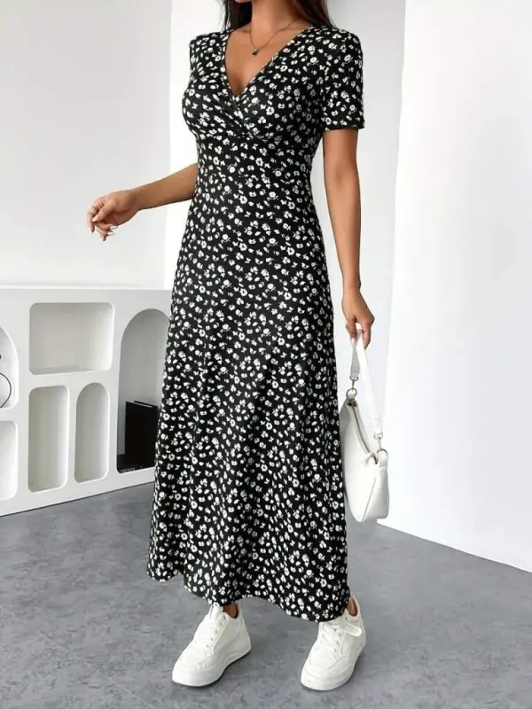 Женское платье-миди с короткими рукавами и цветочным принтом - 3