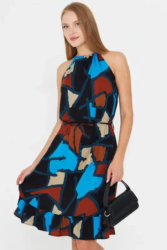 Женское платье с синей завязкой на шее, поясом на талии и оборками на юбке ARM-23Y001112-Синий - Modazone