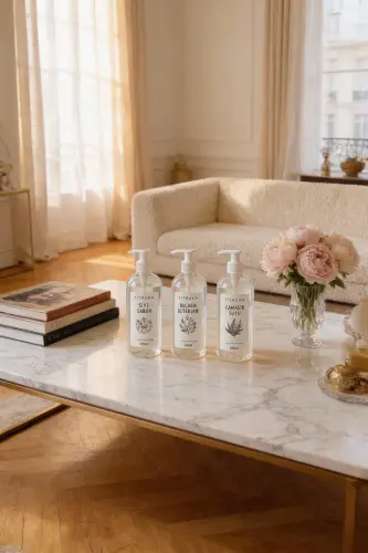 Жидкое мыло, моющее средство для посуды и отбеливатель в прозрачной пластиковой бутылке с этикеткой, 500 мл - 3