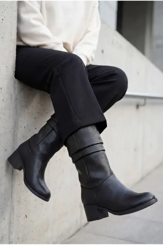 Ziecno Women's Boots 00123000 Black Leather - 7