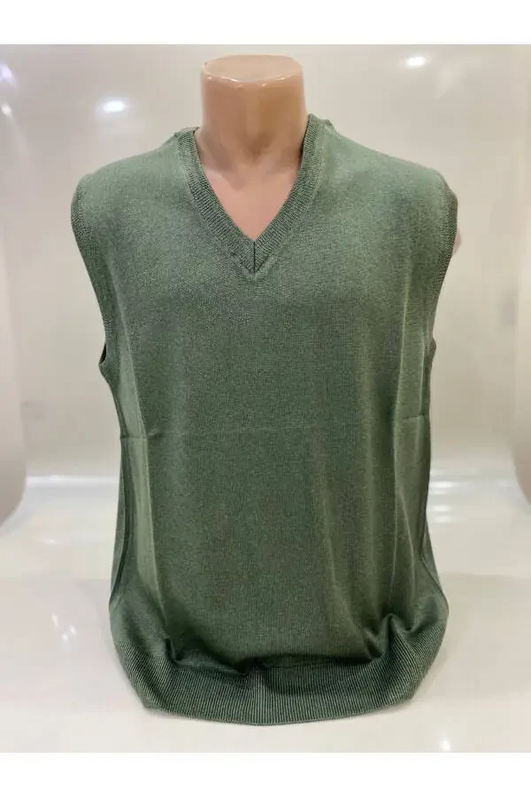 Зимний свитер для папы с V-образным вырезом из тонкой шерсти цвета хаки - 2