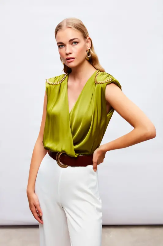 Zincir Aksesuarlı Saten Bodysuit Bluz - YAĞ YEŞİLİ - YAĞ YEŞİLİ - 5