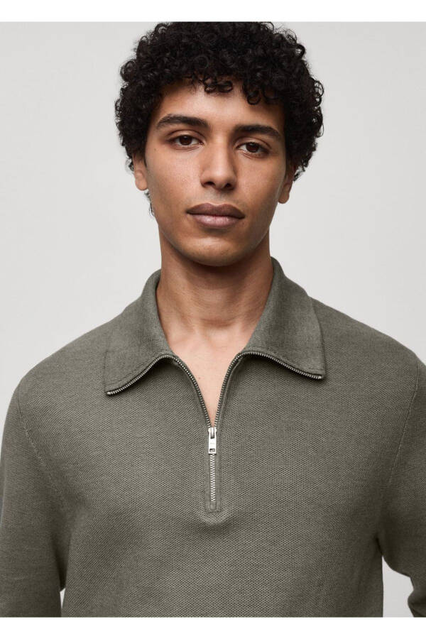 Zip Neck Fair Isle Patterned Sweater - 8